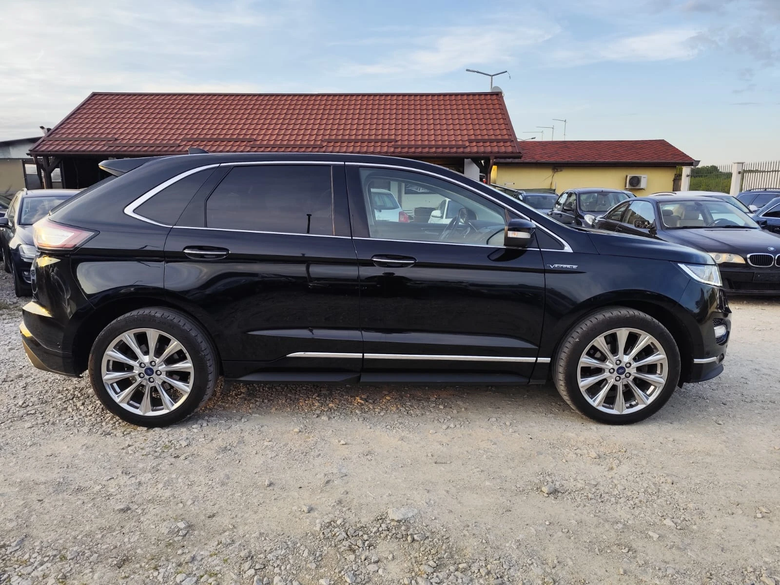 Ford Edge 2.0 дизел Автомат, снимка 4 - Автомобили и джипове - 54503092