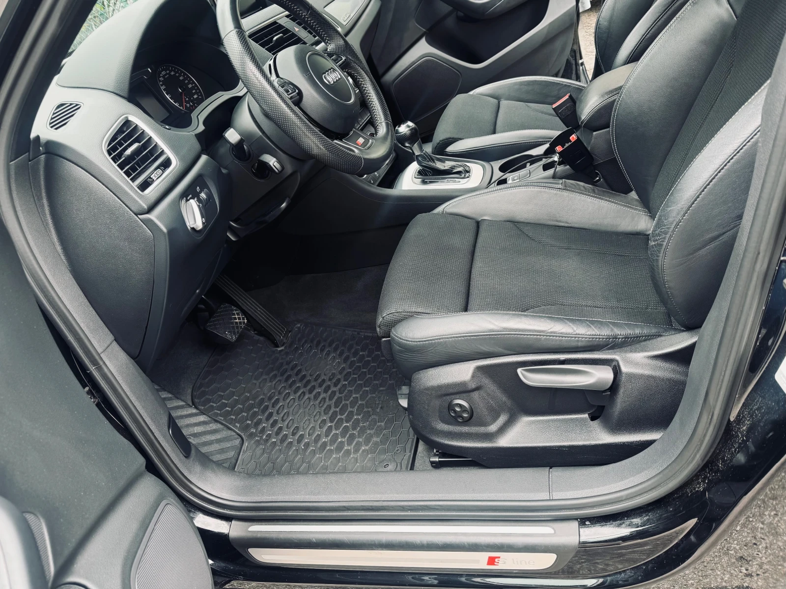 Audi Q3 S-line  Quattro, снимка 4 - Автомобили и джипове - 54628112