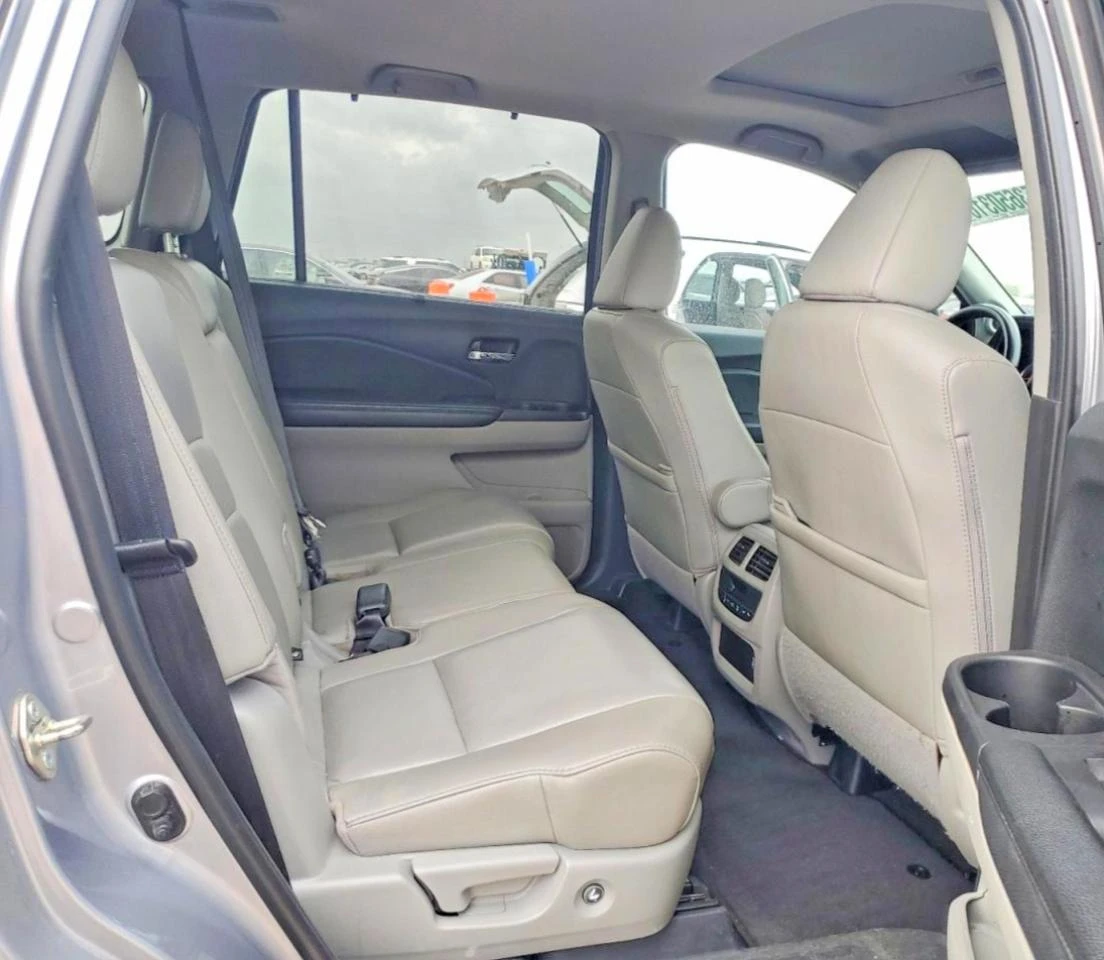 Honda Pilot 3.5l Exl, снимка 11 - Автомобили и джипове - 55107138