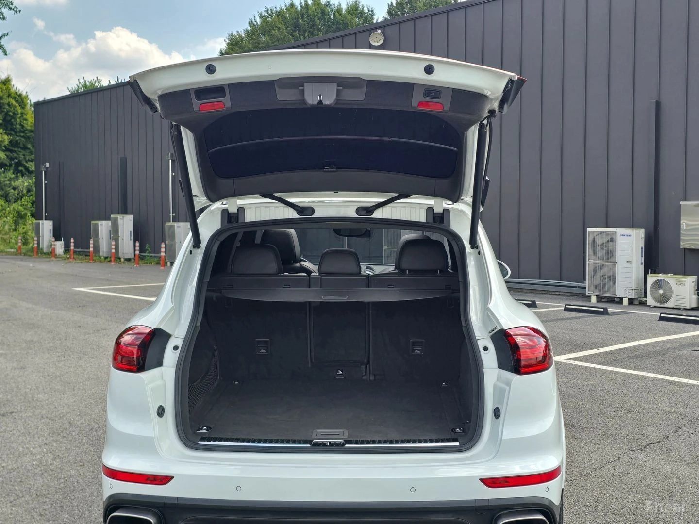 Porsche Cayenne 3.6 - 2019 PKG - ПОДГРЕВИ - ПАНОРАМА, снимка 16 - Автомобили и джипове - 56102888