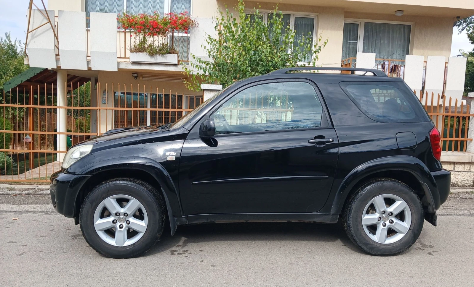 Toyota Rav4, снимка 3 - Автомобили и джипове - 56234291