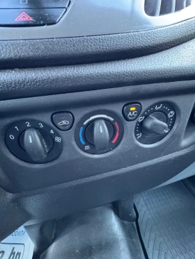 Ford Transit 2.2 TDCI L2H2 4x4, снимка 12