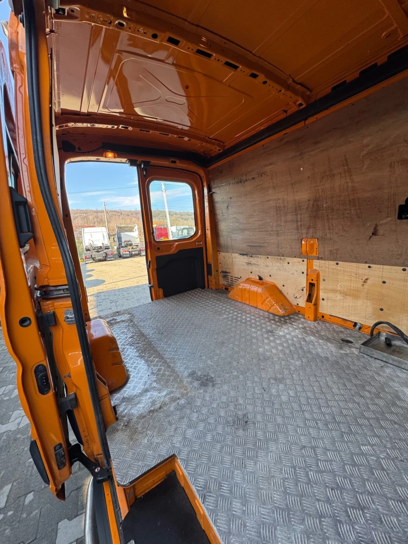 Ford Transit 2.2 TDCI L2H2 4x4, снимка 13 - Бусове и автобуси - 53445500