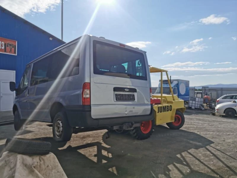 Ford Transit 2.2 tdci, снимка 12 - Бусове и автобуси - 47183859