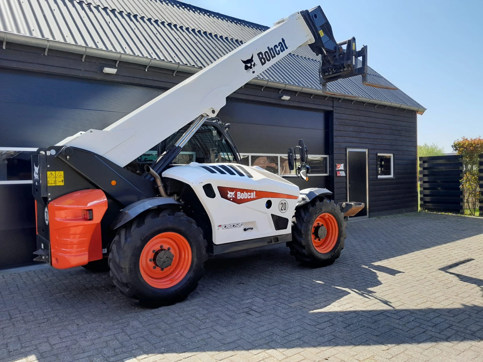 ������������ �������� Bobcat T 40.180 SLP + 3 ����� ������ | Mobile.bg � ����������� 5
