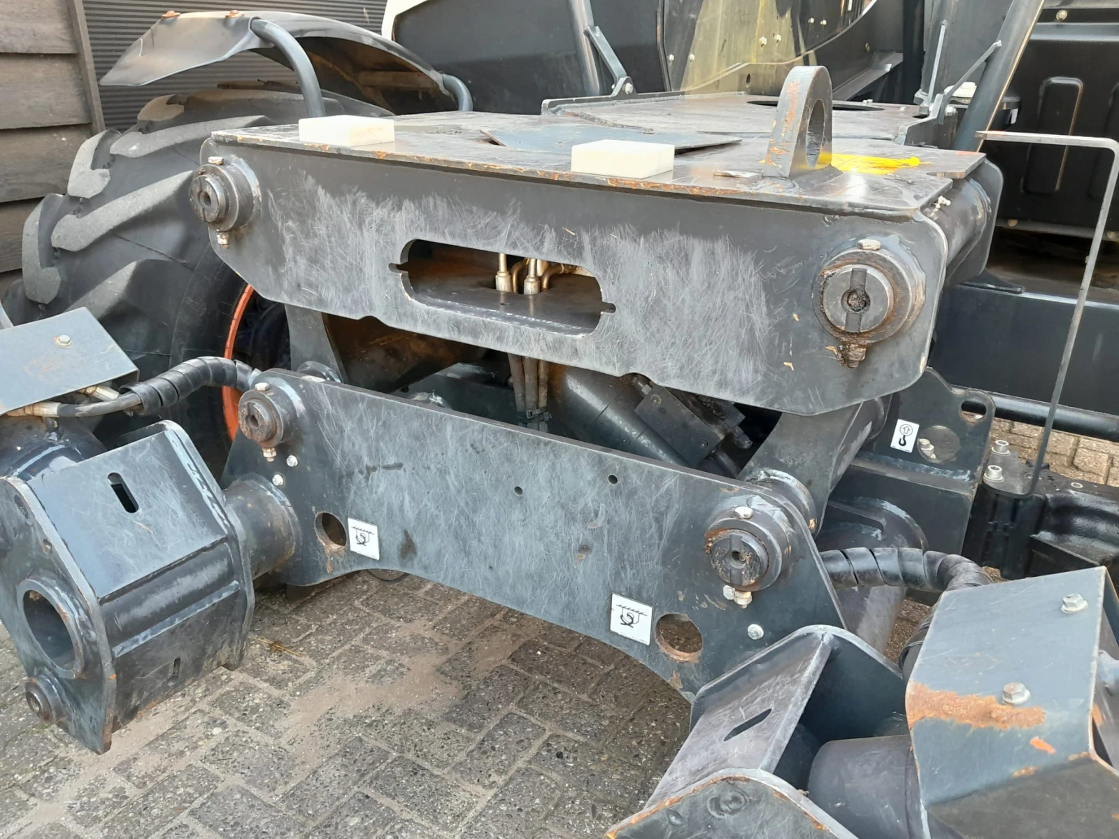 ������������ �������� Bobcat T 40.180 SLP + 3 ����� ������ | Mobile.bg � ����������� 8