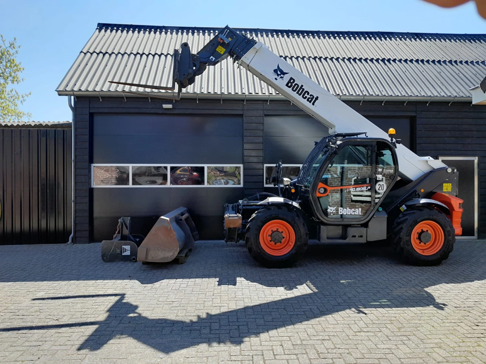 ������������ �������� Bobcat T 40.180 SLP + 3 ����� ������ | Mobile.bg � ����������� 9