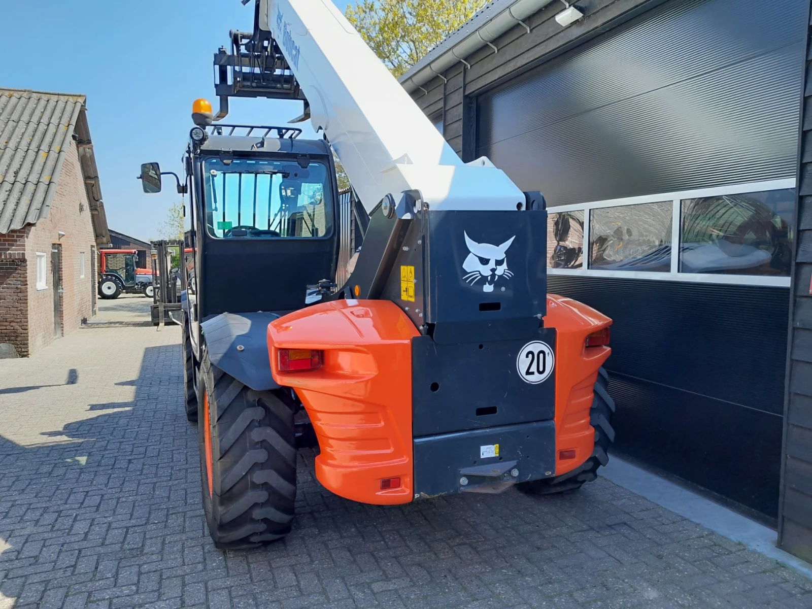 ������������ �������� Bobcat T 40.180 SLP + 3 ����� ������ | Mobile.bg � ����������� 13