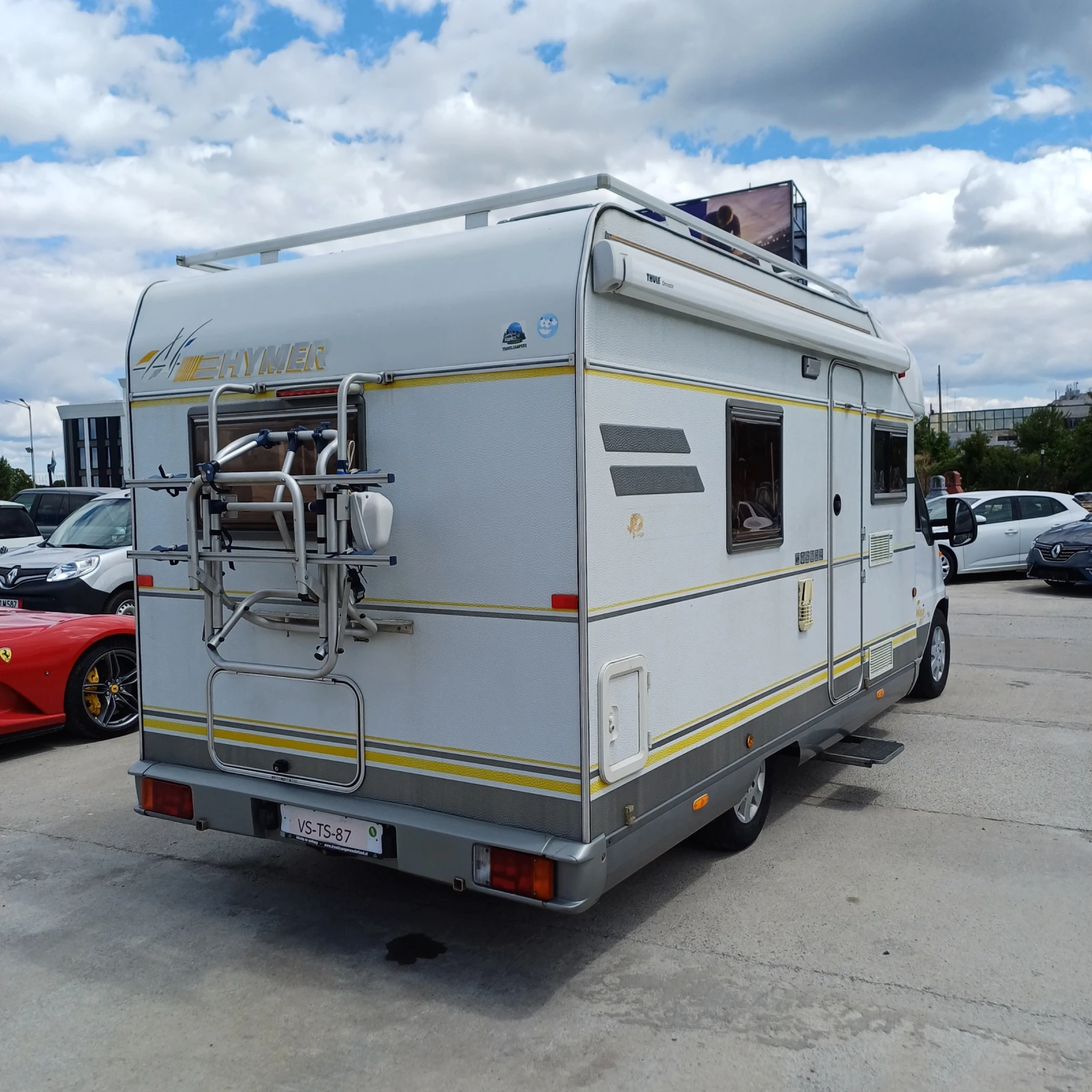 Кемпер HYMER / ERIBA, снимка 6 - Каравани и кемпери - 55414489