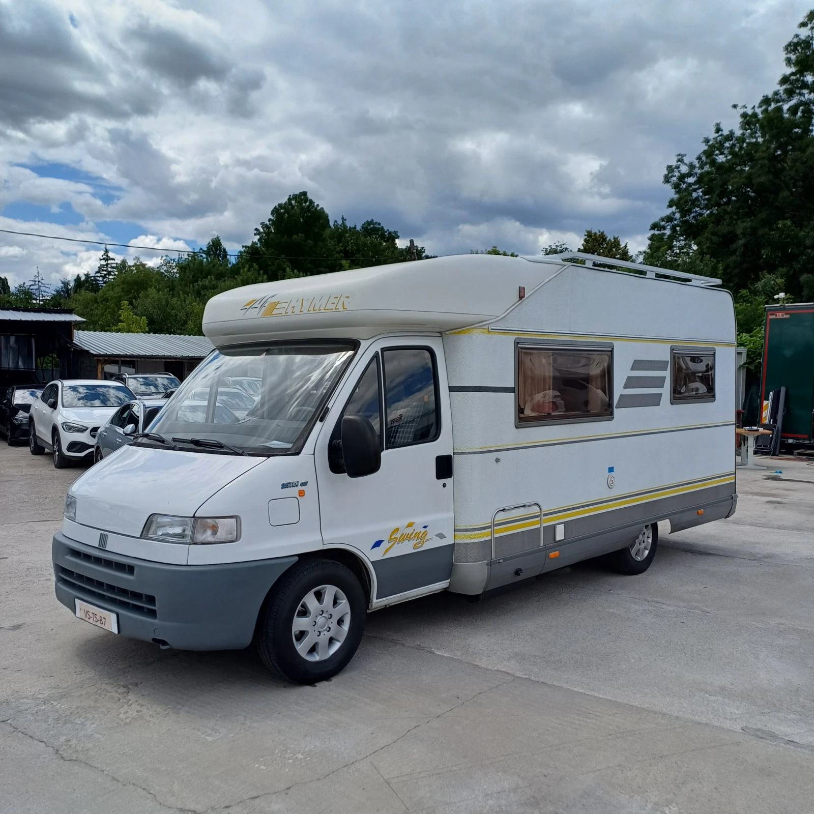 Кемпер HYMER / ERIBA, снимка 3 - Каравани и кемпери - 55414489