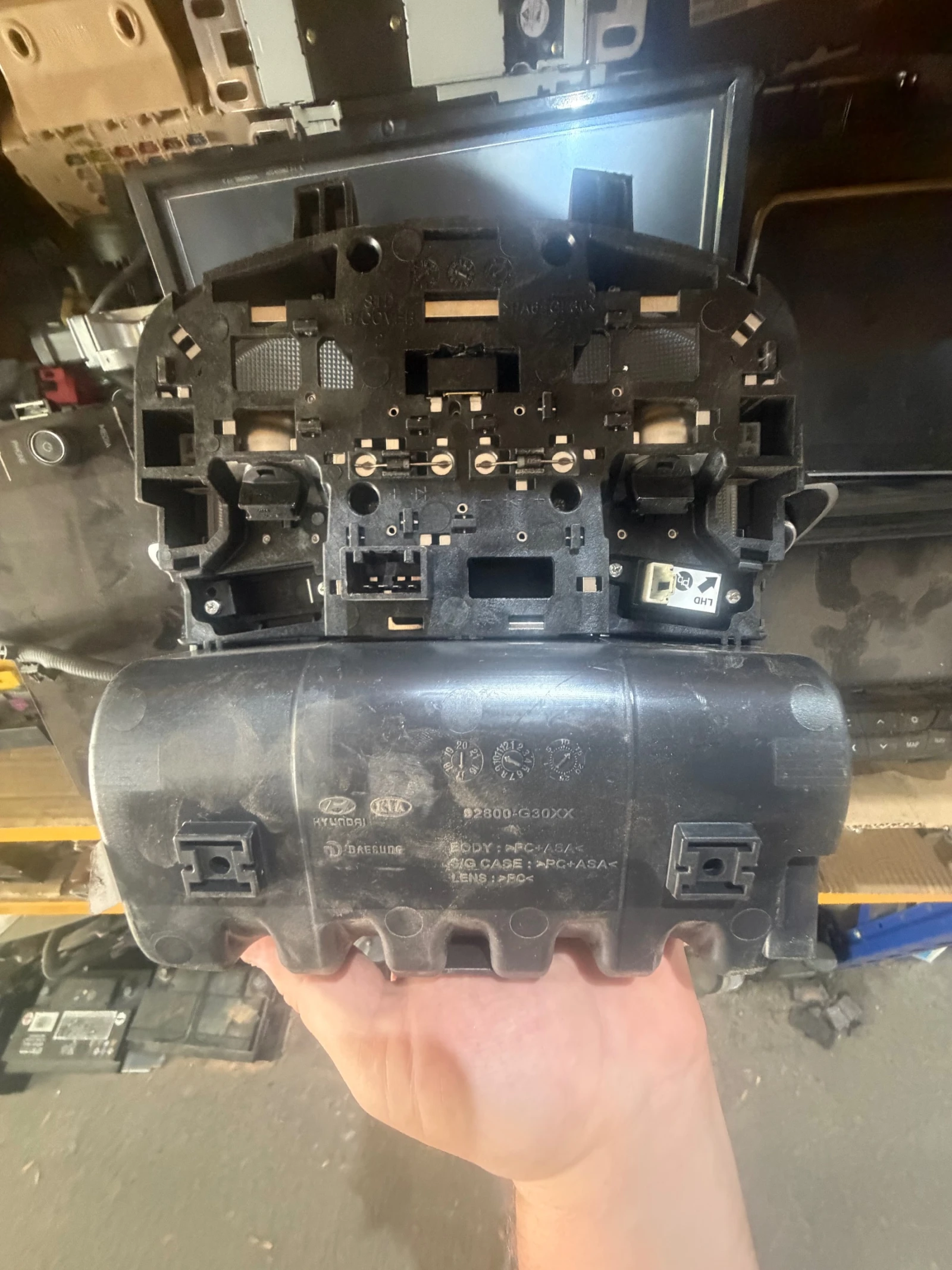 Hyundai I30 2019г плафон 92800-G30XX, снимка 2 - Части - 55284822