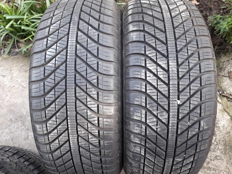 Гуми Зимни 205/50R17, снимка 9 - Гуми и джанти - 23820006