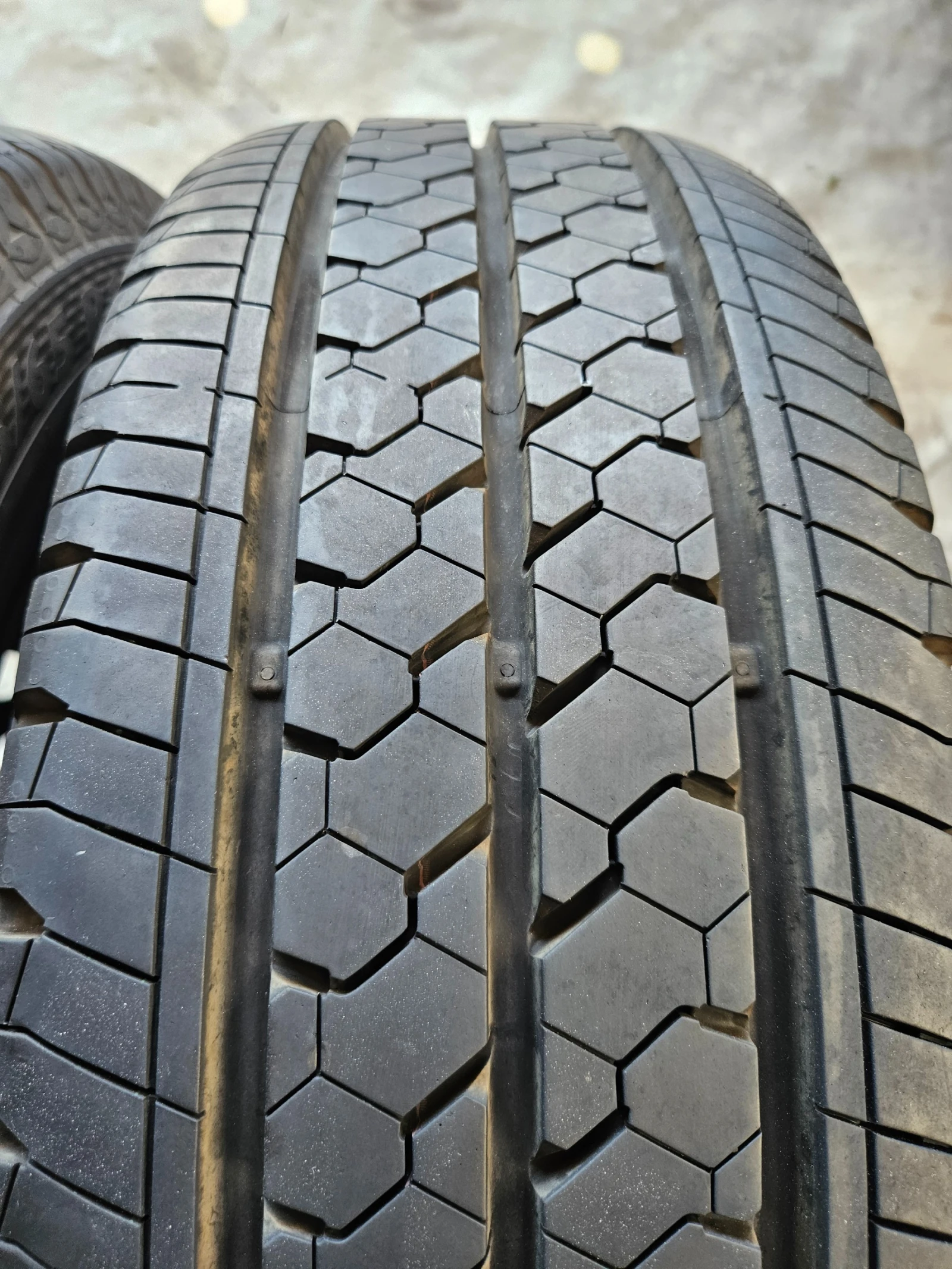    215/65R16 | Mobile.bg   3