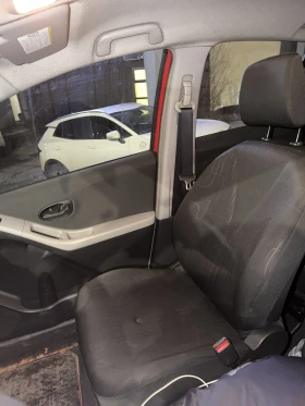Toyota Yaris 1.0, снимка 8