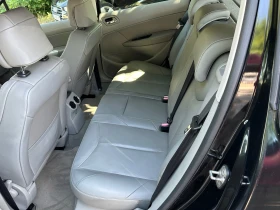Peugeot 308 1.6HDI КОЖА/ПАНОРАМА/НАВИГАЦИЯ, снимка 11