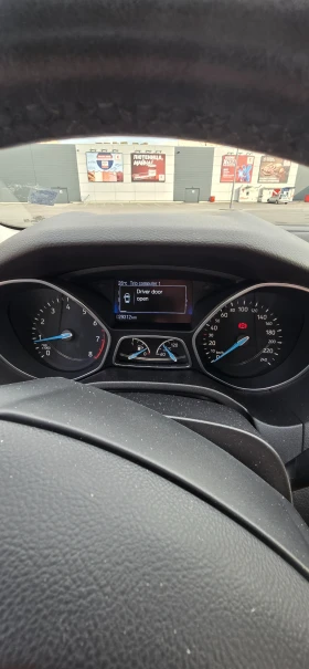 Ford Focus Ford Focus 1.0 EcoBoost TITANIUM   125 к.с.   29 3, снимка 5