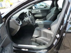 Volvo S60 B5/250HP/ULTIAMTE-DARK/360/HUD/PANO/ACC/713v - 77699 лв. - 12229803 7