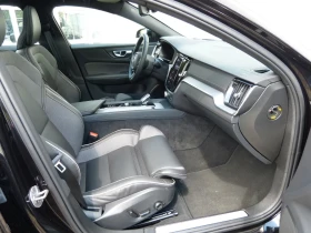 Volvo S60 B5/250HP/ULTIAMTE-DARK/360/HUD/PANO/ACC/713v - 77699 лв. - 12229803 9