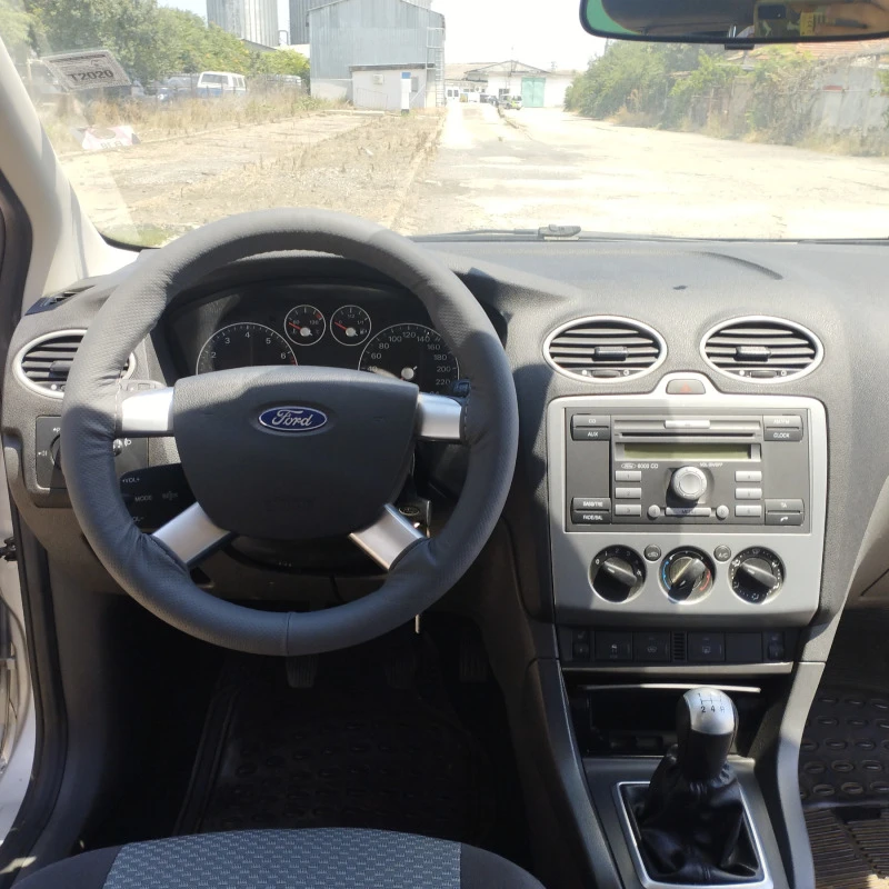 Ford Focus, снимка 6 - Автомобили и джипове - 47185615