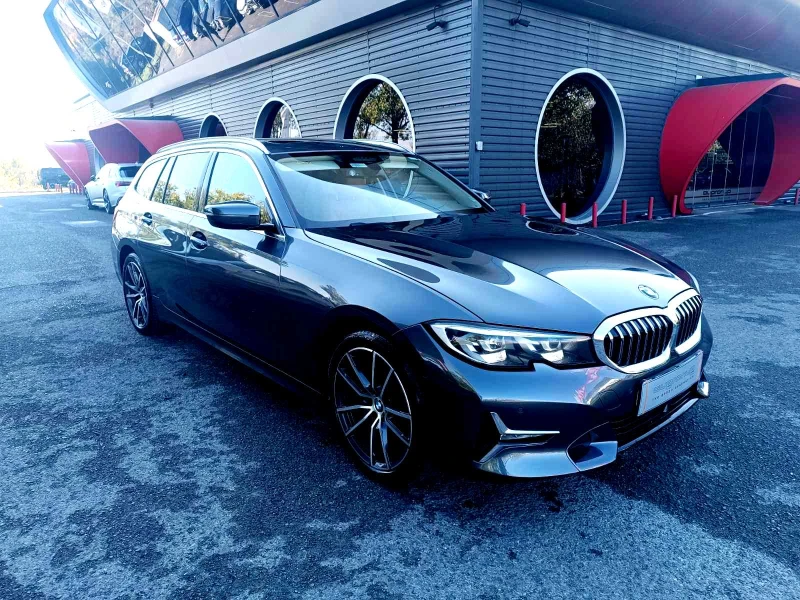 BMW 320 d Touring XDrive , снимка 1 - Автомобили и джипове - 47493389