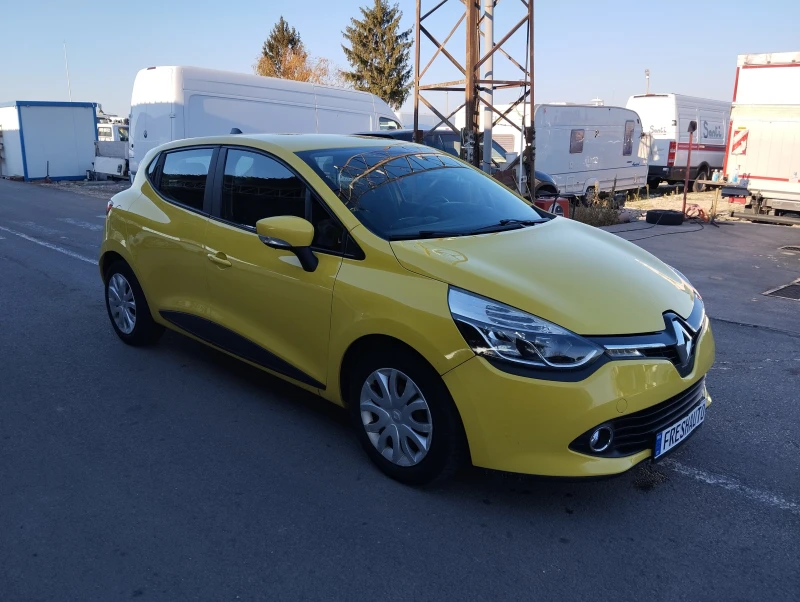 Renault Clio 1.5dci Navi, снимка 2 - Автомобили и джипове - 47873857