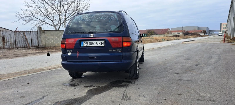 Seat Alhambra, снимка 4 - Автомобили и джипове - 47991221