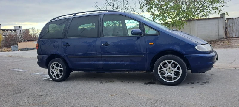 Seat Alhambra, снимка 3 - Автомобили и джипове - 47991221