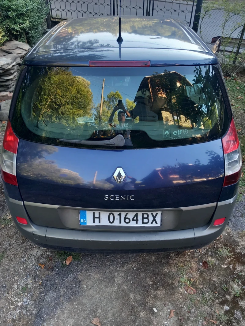 Renault Scenic 2, снимка 3 - Автомобили и джипове - 52526177