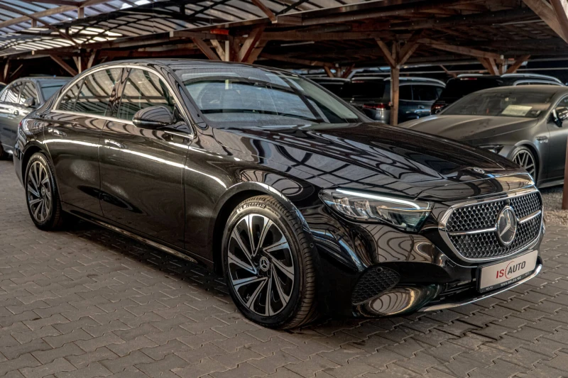 Mercedes-Benz E 220 d/Avantgarde/Virtual/Панорама/MBUX/Pre-Safe/Therma, снимка 2 - Автомобили и джипове - 51781550