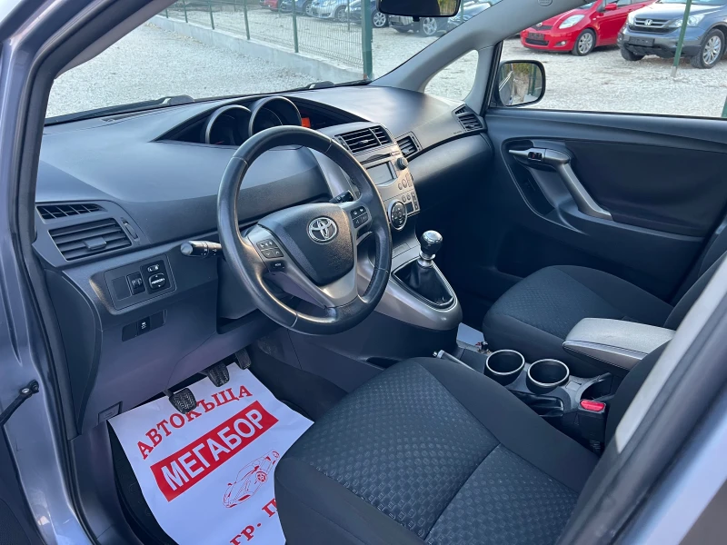 Toyota Verso 2.0D4D/126p.s-Panorama, снимка 7 - Автомобили и джипове - 52188947