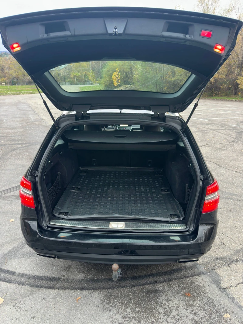 Mercedes-Benz E 350 Avantgarde AMG-пакет, снимка 6 - Автомобили и джипове - 52317422