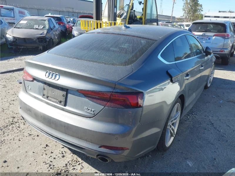 Audi A5 2.0T* DIGITAL* ПОДГРЕВ* ОБДУХВАНЕ, снимка 5 - Автомобили и джипове - 52673020