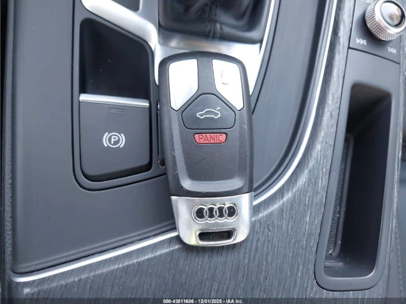 Audi A5 2.0T* DIGITAL* ПОДГРЕВ* ОБДУХВАНЕ, снимка 11 - Автомобили и джипове - 52673020