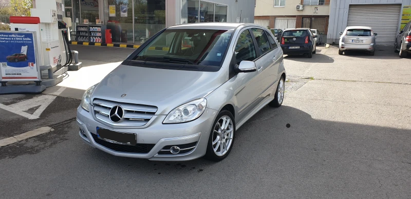 Mercedes-Benz B 180 CDI, снимка 8 - Автомобили и джипове - 52755183