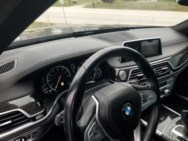 BMW 740 M-PACK* M-BRAKES* HARMAN* LANE ASSIST* KEYLESS* SH - изображение 6