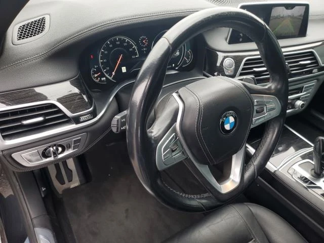 BMW 740 M-PACK* M-BRAKES* HARMAN* LANE ASSIST* KEYLESS* SH - изображение 8