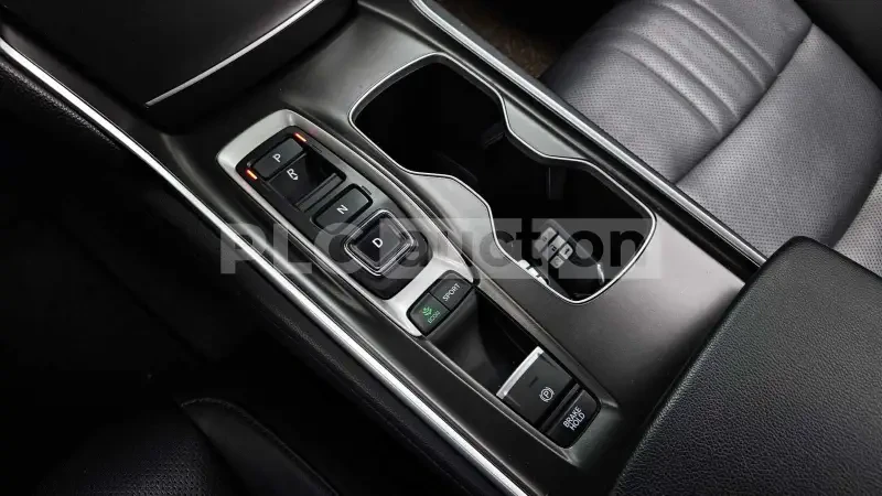 Honda Accord 2.0 / HEAD-UP /����� /DISTRONIC/ ������� ��������� | Mobile.bg � ����������� 11