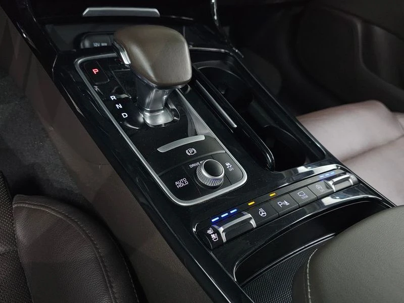 Kia Stinger 2.2 Diesel 2WD| ���.��������� | Mobile.bg � ����������� 9