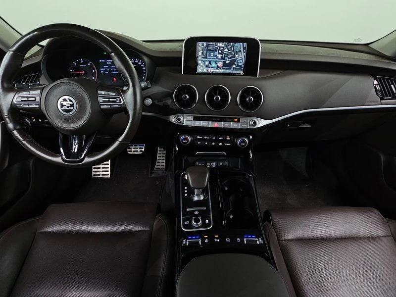 Kia Stinger 2.2 Diesel 2WD| ���.��������� | Mobile.bg � ����������� 7
