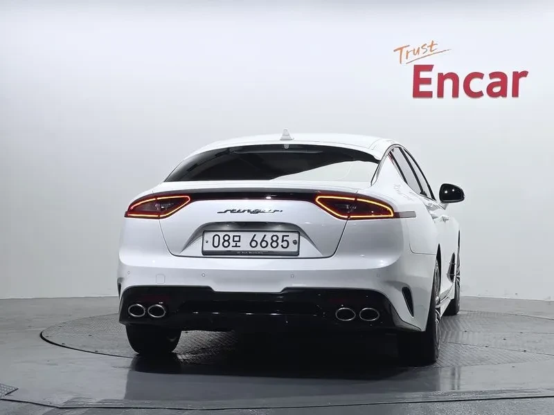 Kia Stinger  2.0 Turbo 2Wd Prime, снимка 4 - Автомобили и джипове - 55786928