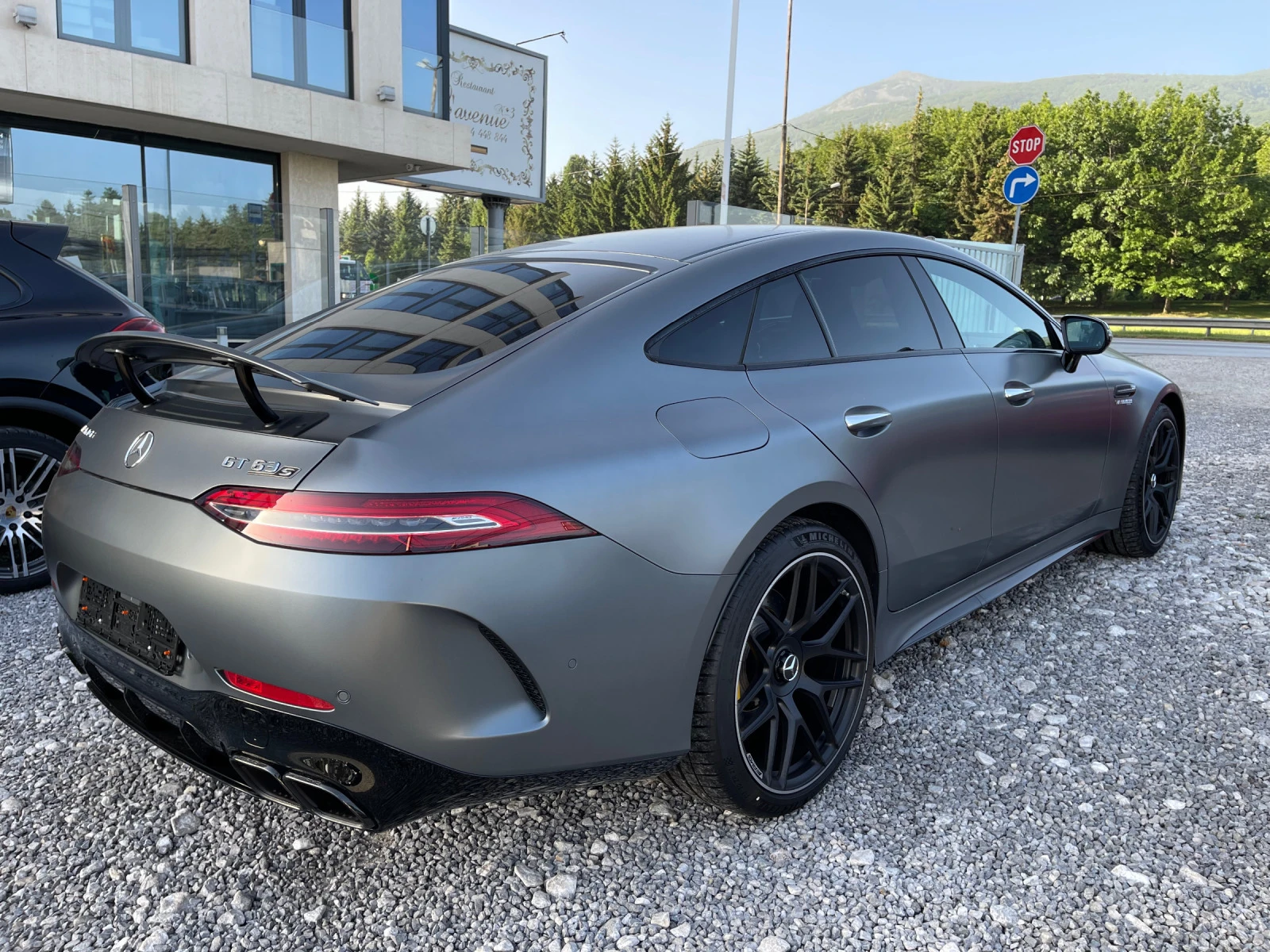 Mercedes-Benz AMG GT 63S ЛИЗИНГ * Carbon* Мат* Designo Нови Дискове - изображение 7