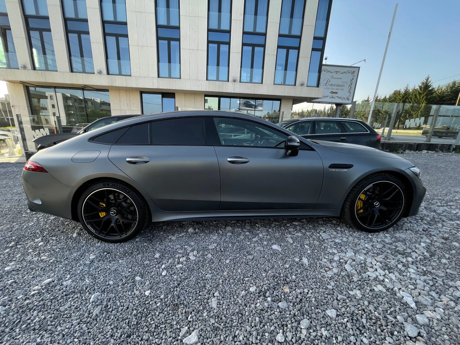 Mercedes-Benz AMG GT 63S ЛИЗИНГ * Carbon* Мат* Designo Нови Дискове - изображение 6