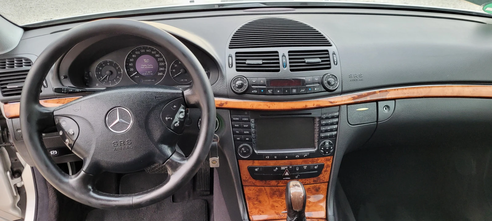 Mercedes-Benz E 320 | Mobile.bg — изображение 11