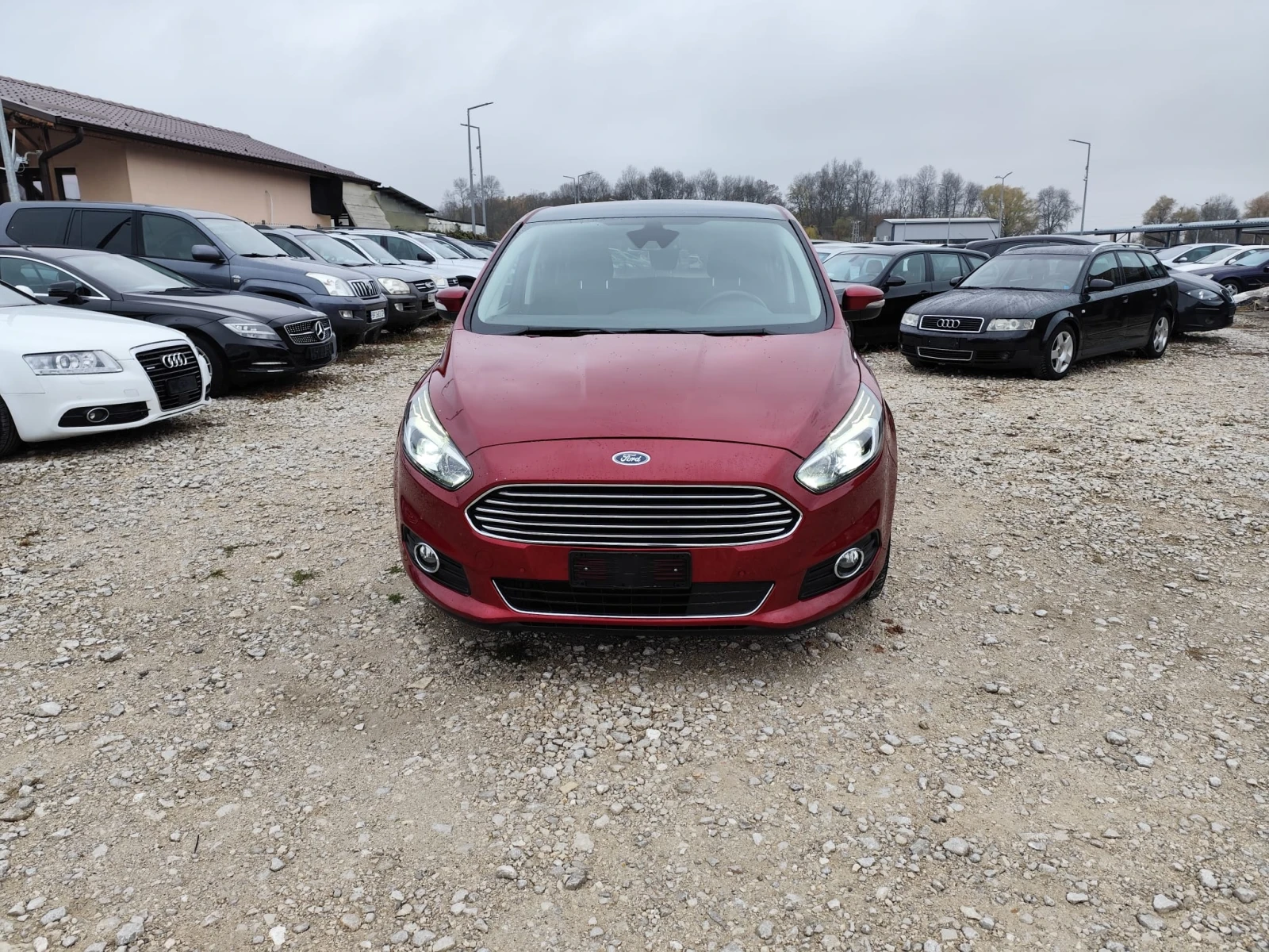 Ford S-Max    2.0 TDCI TITANIUM  Италия - изображение 2