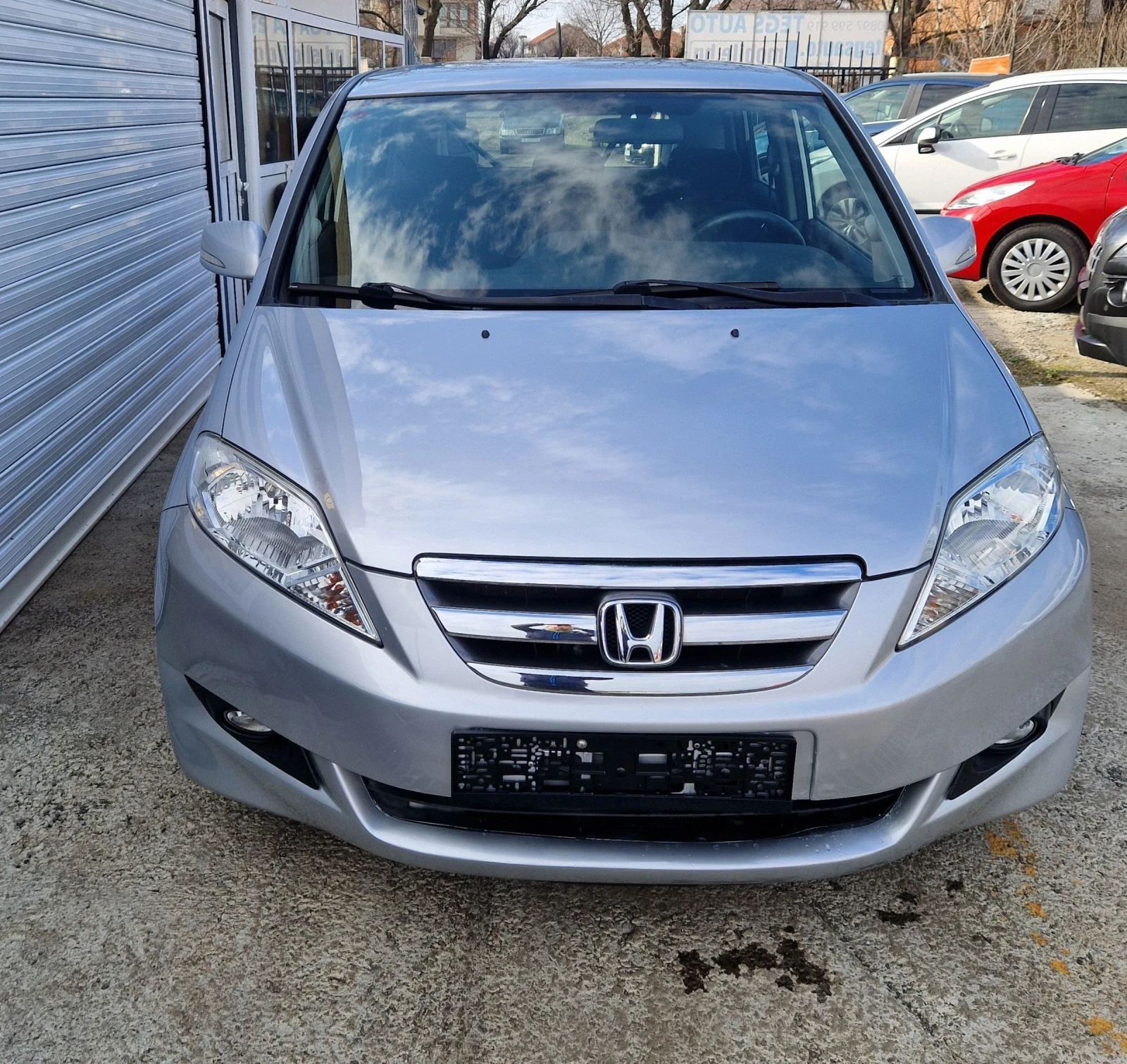 Honda Fr-v 2.2CDTI 140к.с - изображение 2