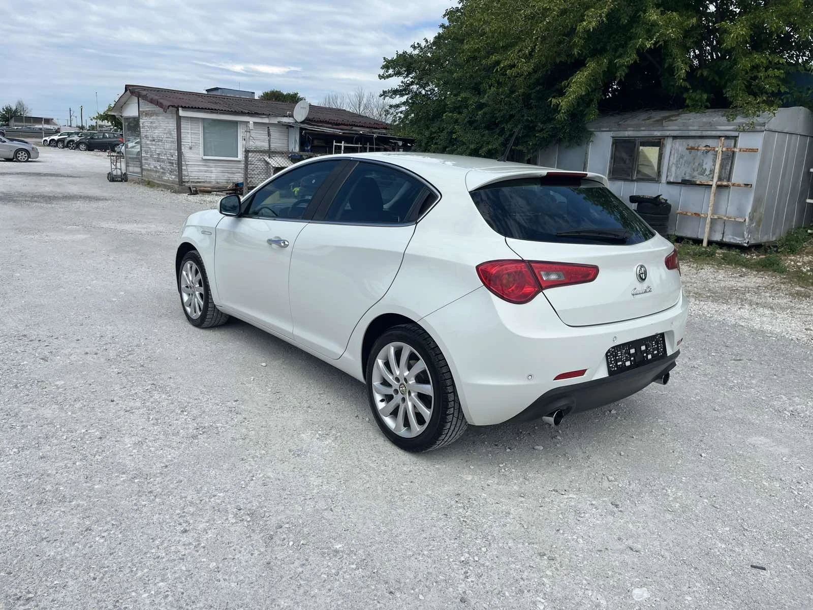 Alfa Romeo Giulietta 2.0 JTDm 20V -140 hp - ИТАЛИЯ  - изображение 6