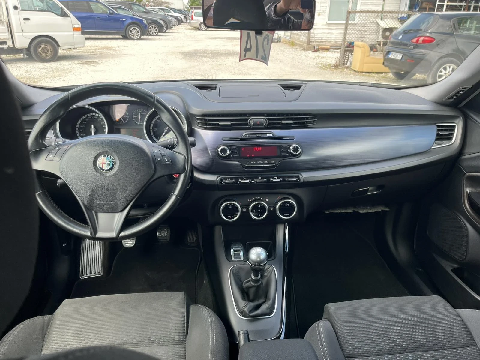 Alfa Romeo Giulietta 2.0 JTDm 20V -140 hp - ИТАЛИЯ  - изображение 8