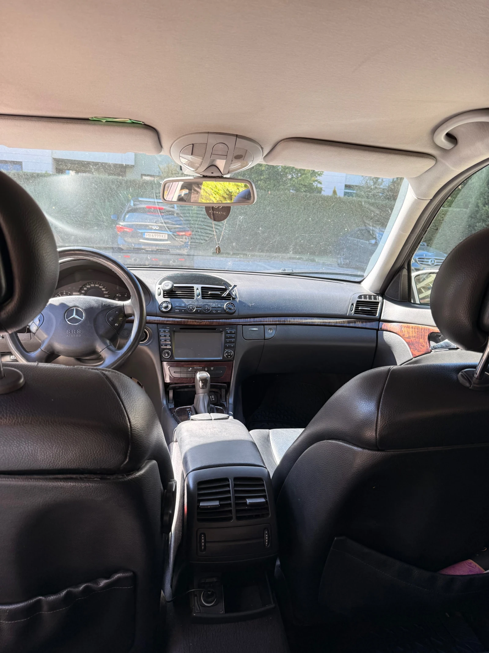 Mercedes-Benz E 220 | Mobile.bg — изображение 9