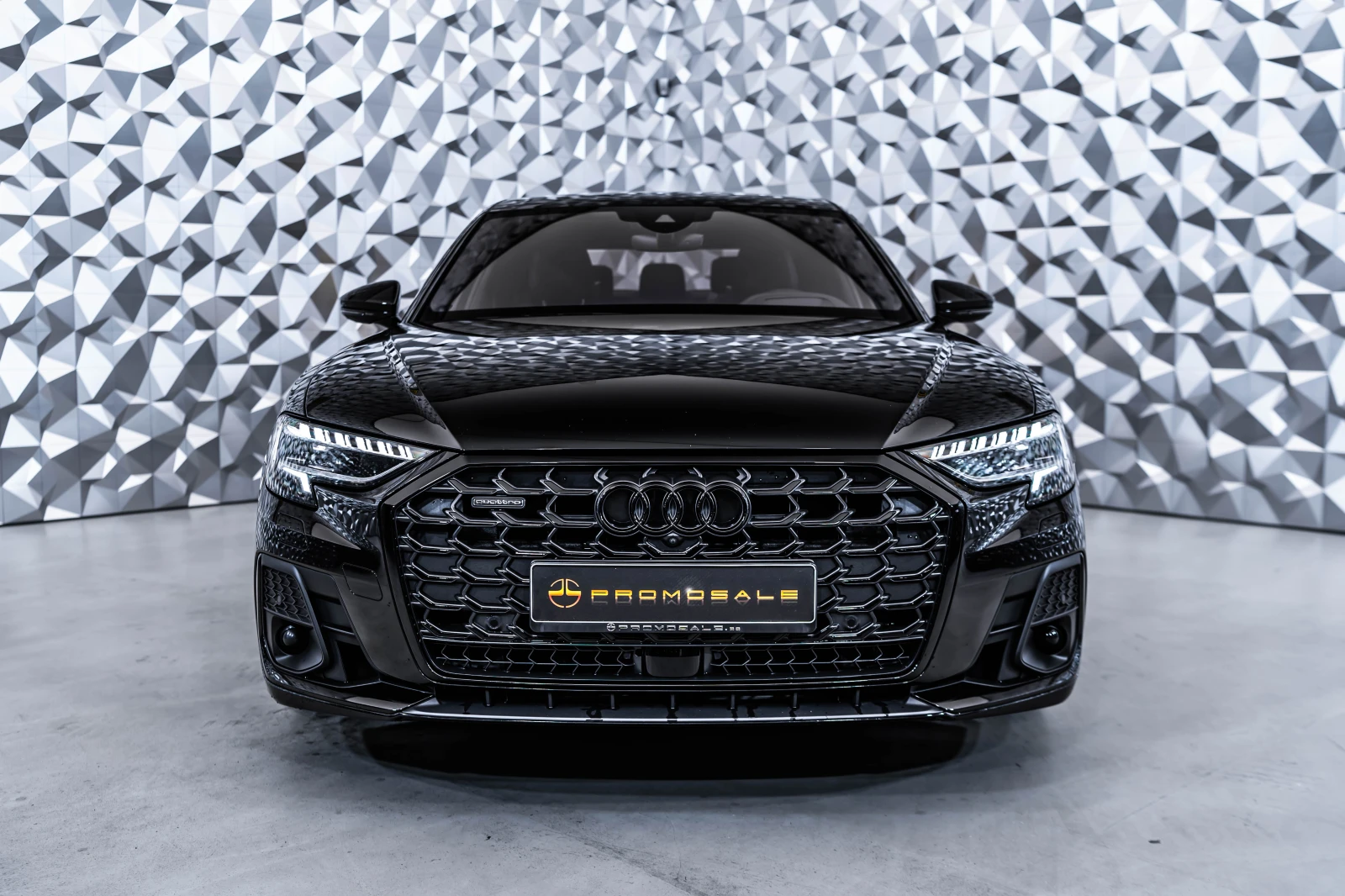 Audi A8 60 TFSI E-tron* Exclusive* B&O - изображение 2
