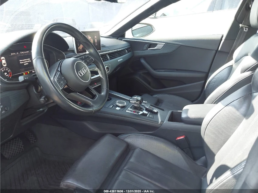 Audi A5 2.0T* DIGITAL* ПОДГРЕВ* ОБДУХВАНЕ - изображение 10